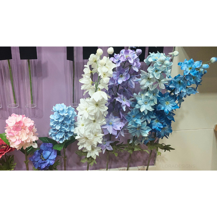 Delphinium Light Blue 90cm - Pack of 12