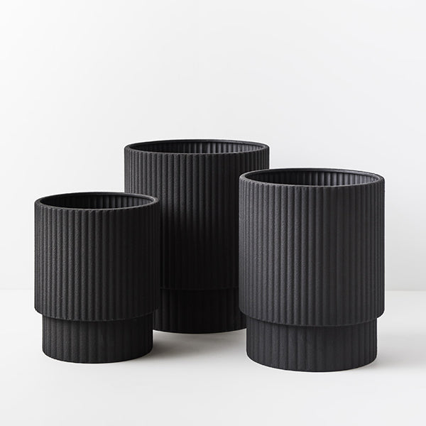 Pots & Planters